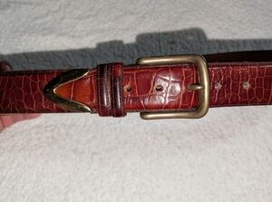 80s vintage Joan and David belt in gold camel crocodile effect calfskin